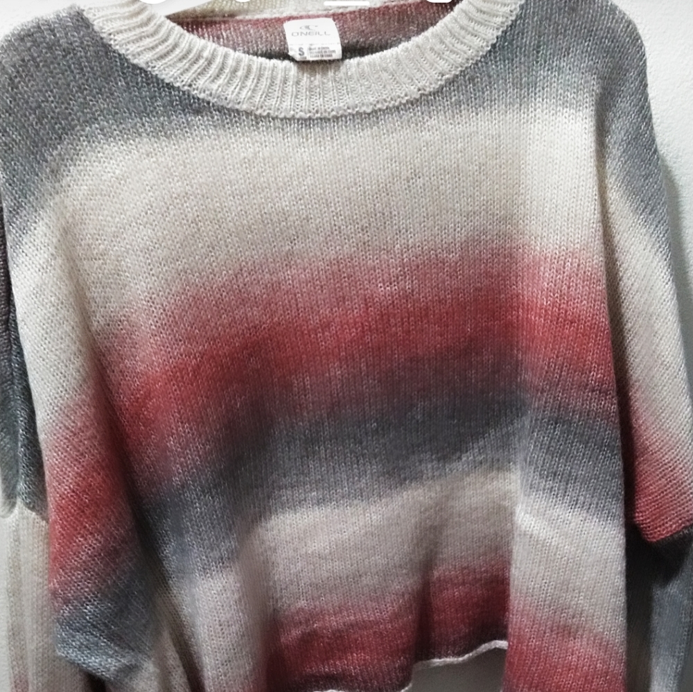 O'Neill  crop sweater